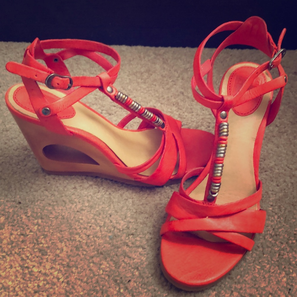 Frye Keyhole Wedge Sandals